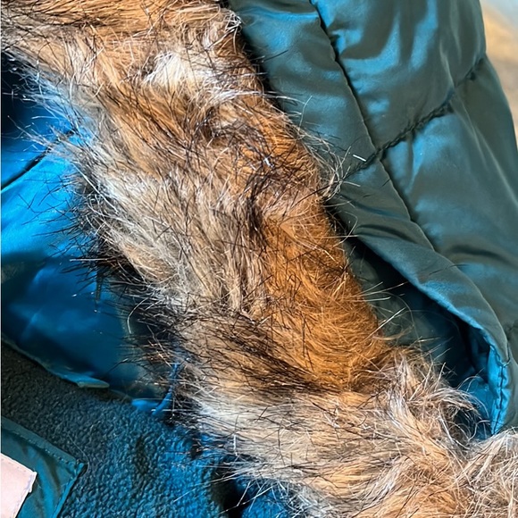 GAP Girls sz S Teal Winter long Jacket with fur-trimmed hood - Picture 5 of 6
